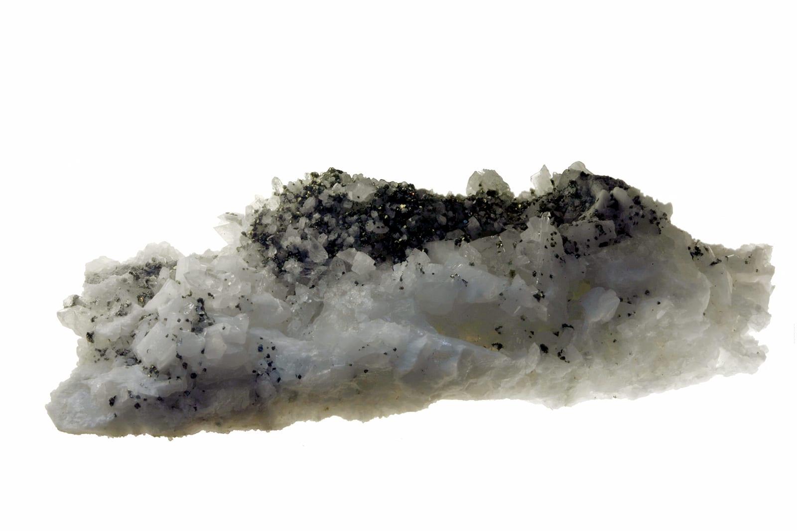 Adularia mineral