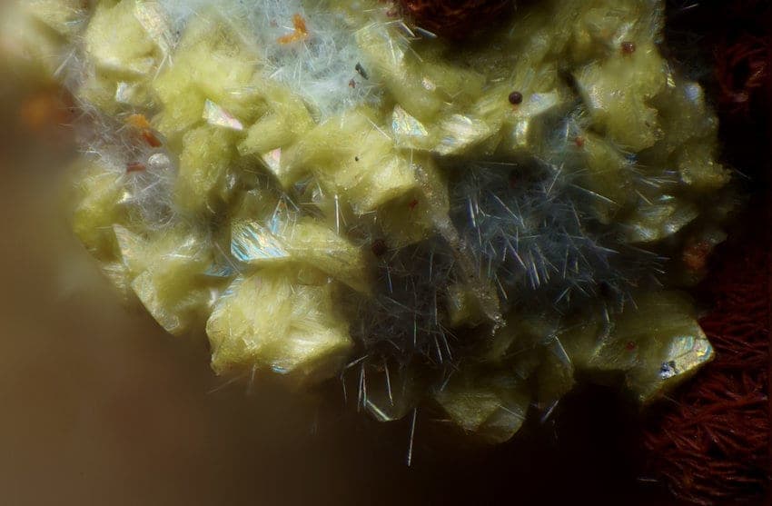Agardite-(La) mineral — Graulichite (La) with agardite (La)