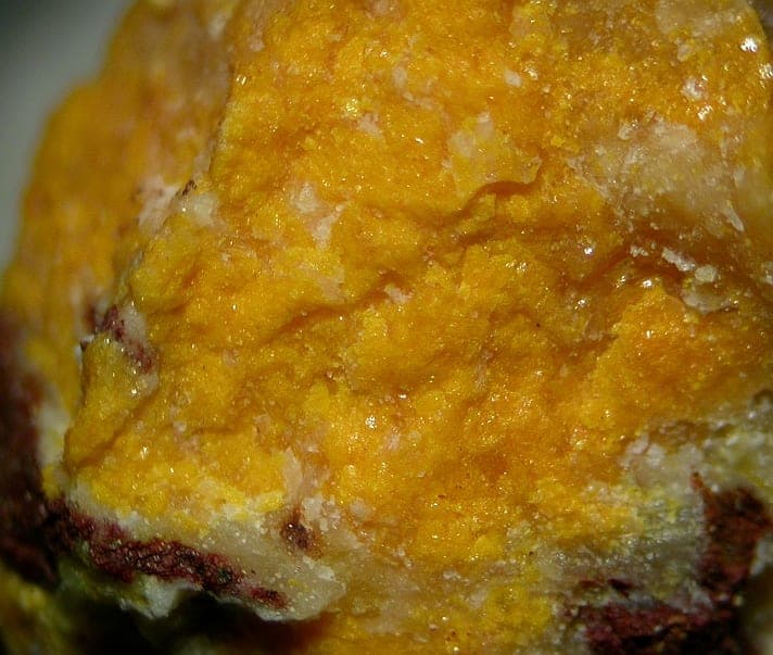 Agrinierite mineral