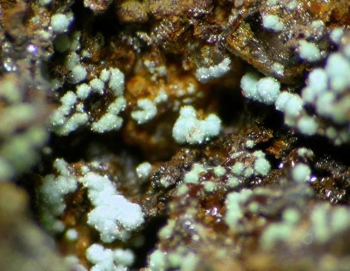 Attikaite mineral