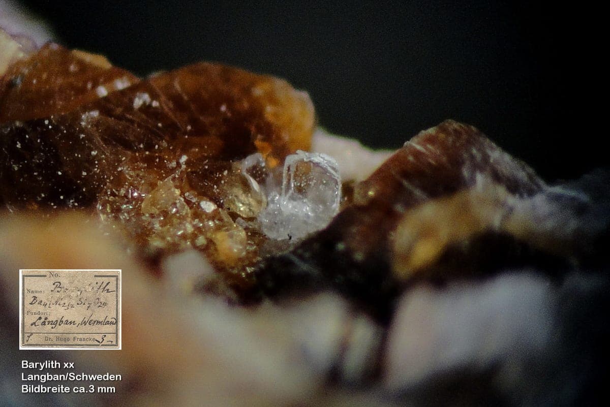 Barylite mineral