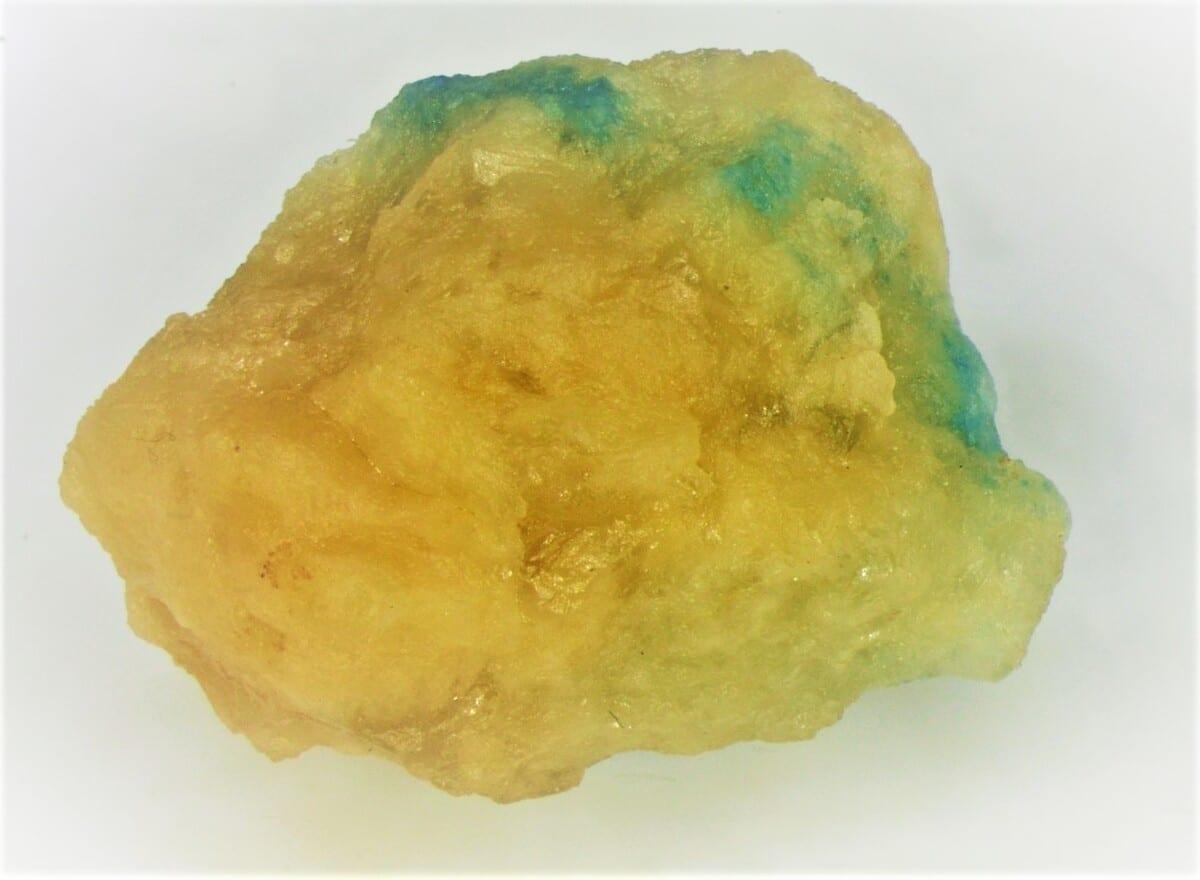 Bearthite mineral