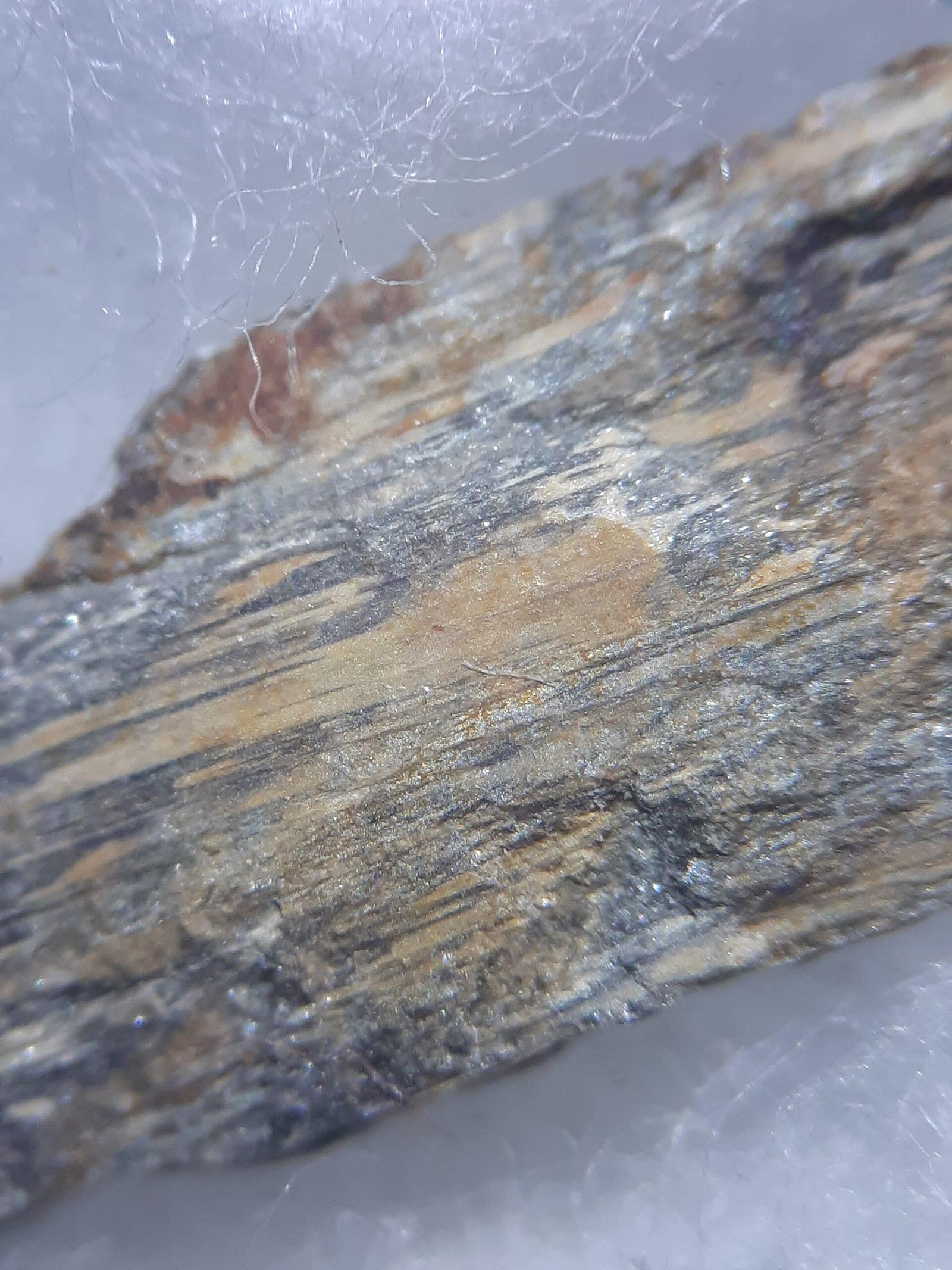 Bismoclite mineral