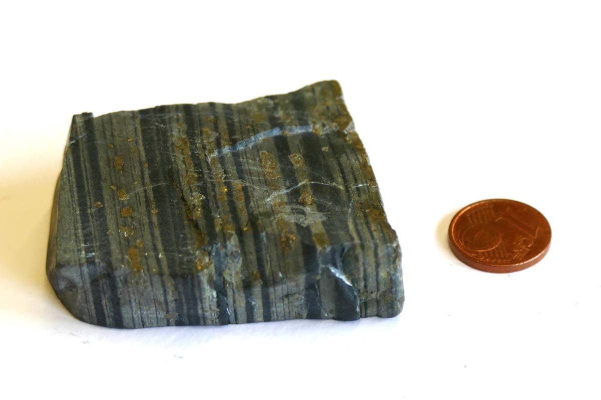 Black Chert mineral