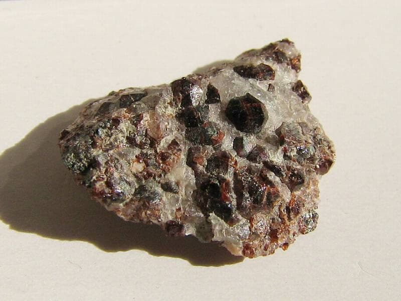 Calderite mineral