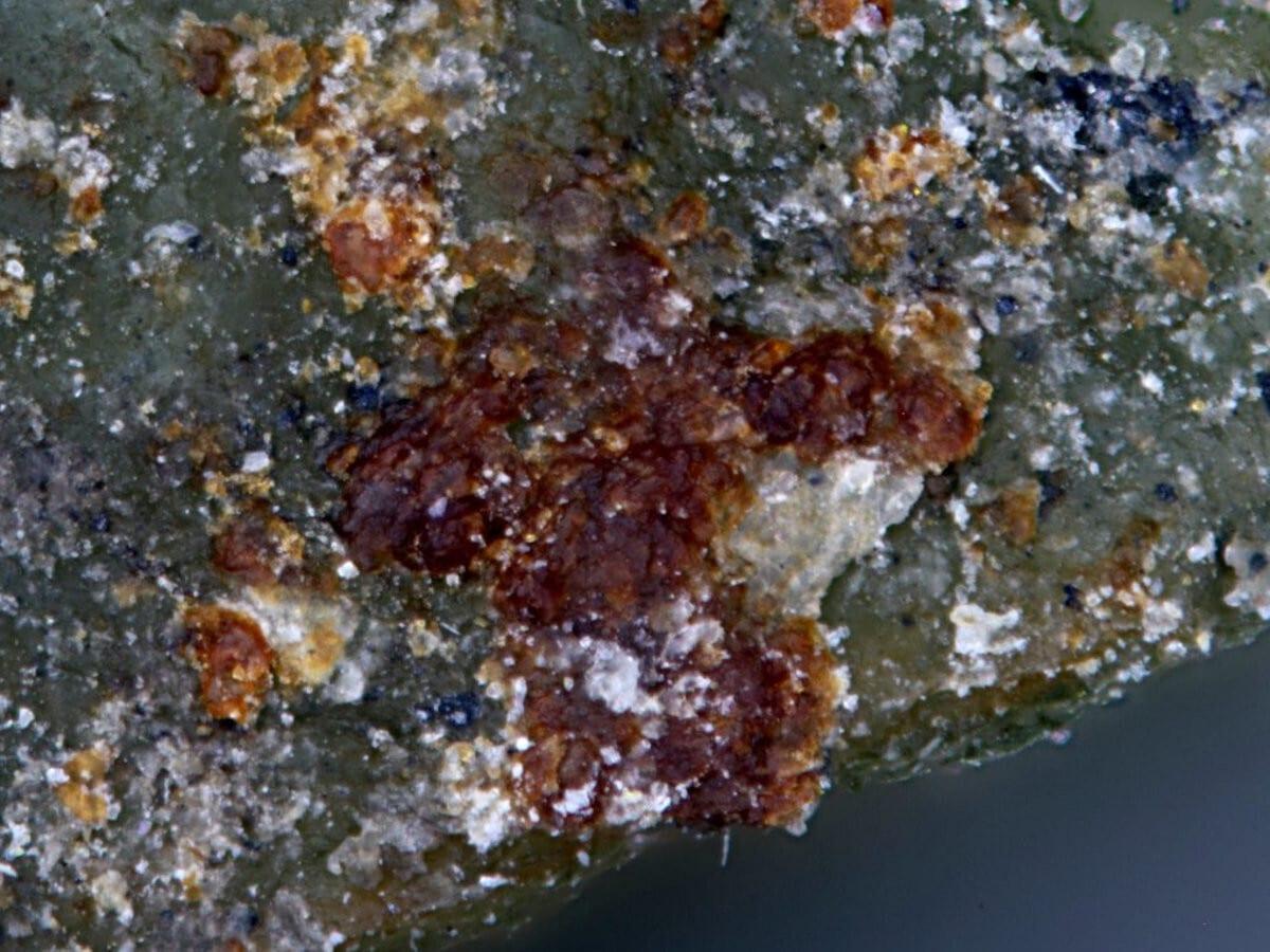 Coalingite mineral