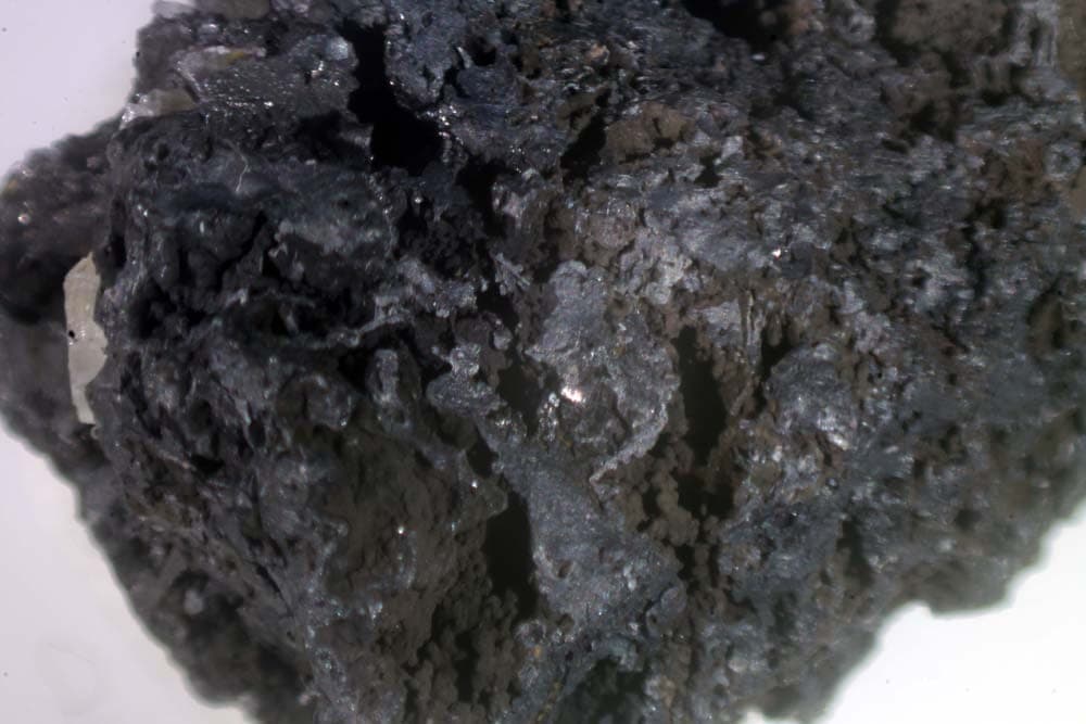 Ferricoronadite mineral