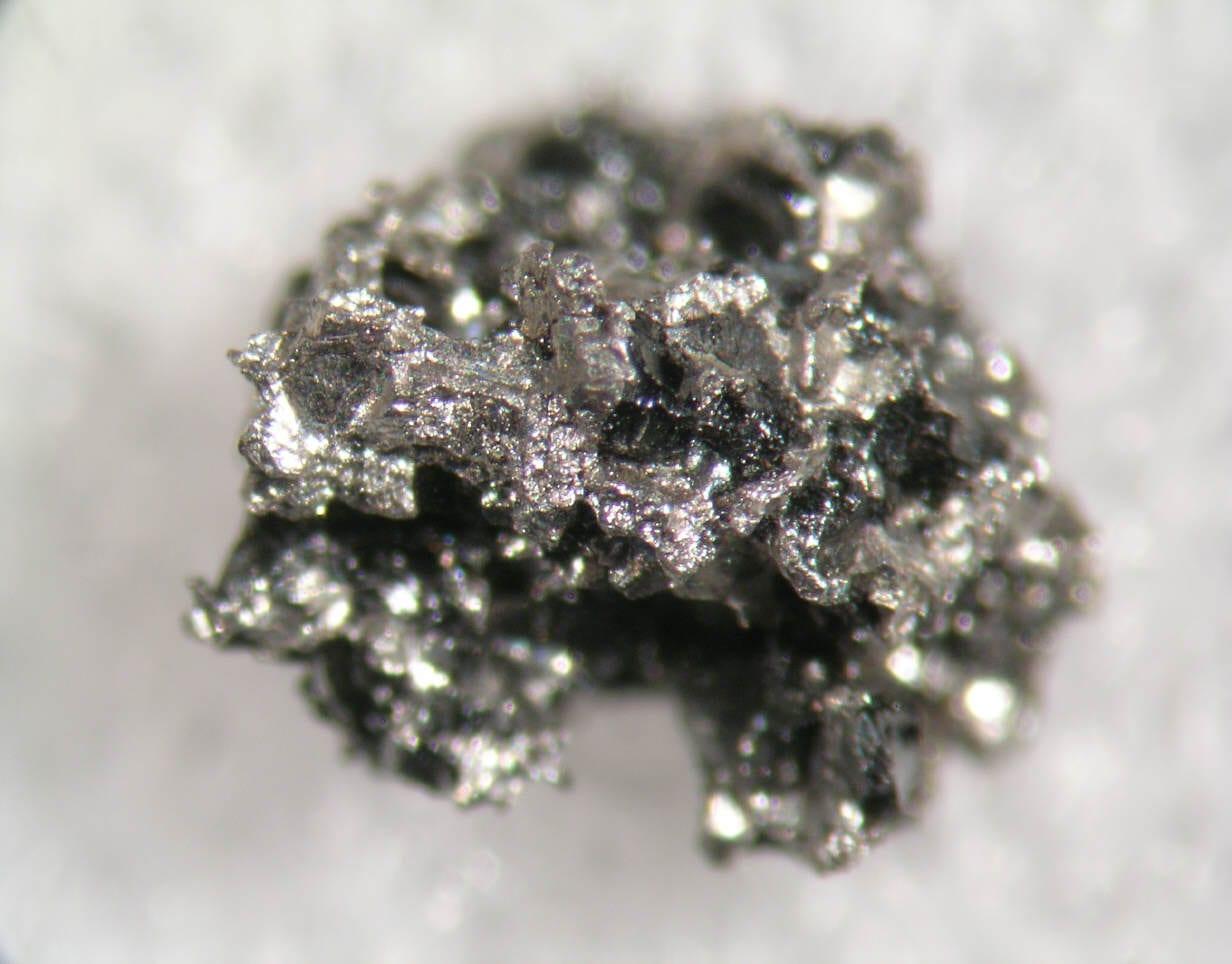 Ferronickelplatinum mineral — Ferronickel platinum