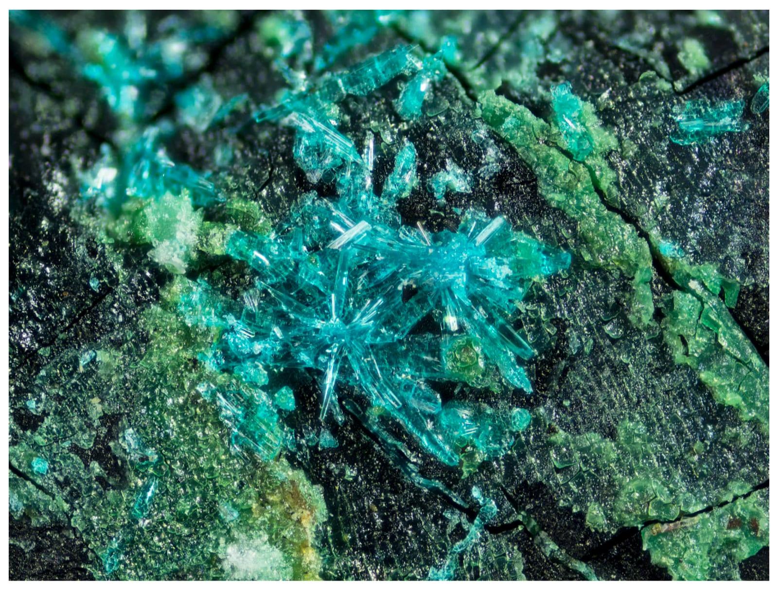 Fiemmeite mineral