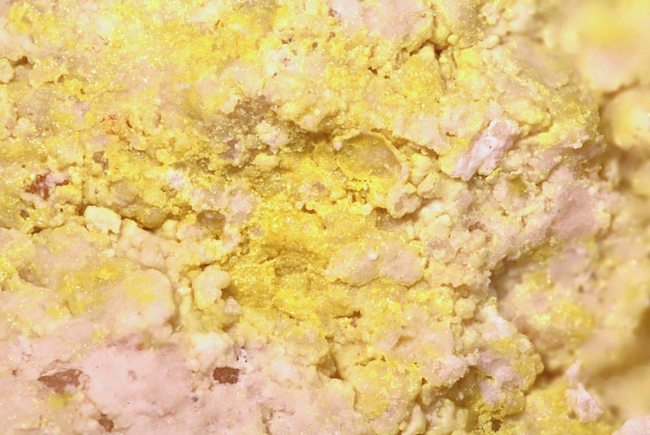 Finchite mineral