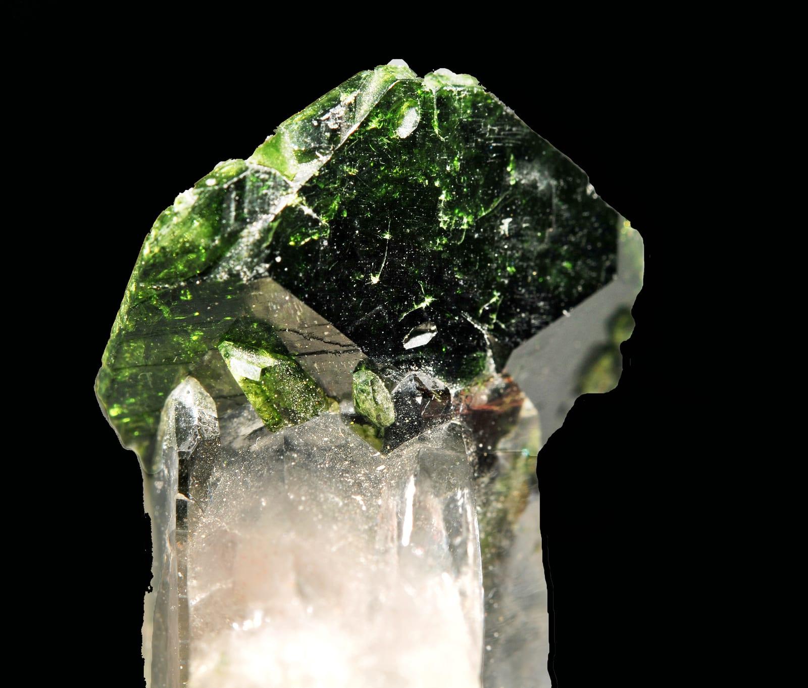 Fluor-uvite mineral — Fluor uvite