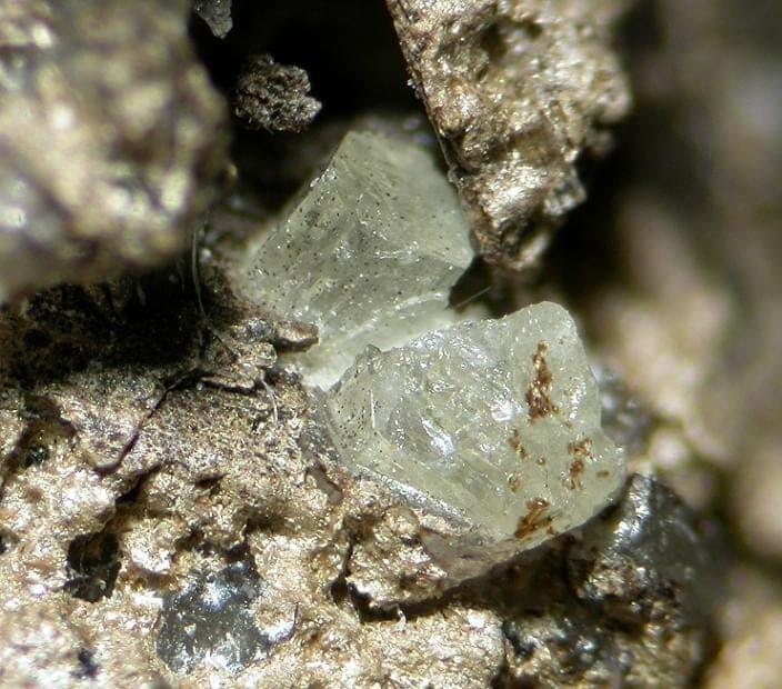 Fluorcaphite mineral