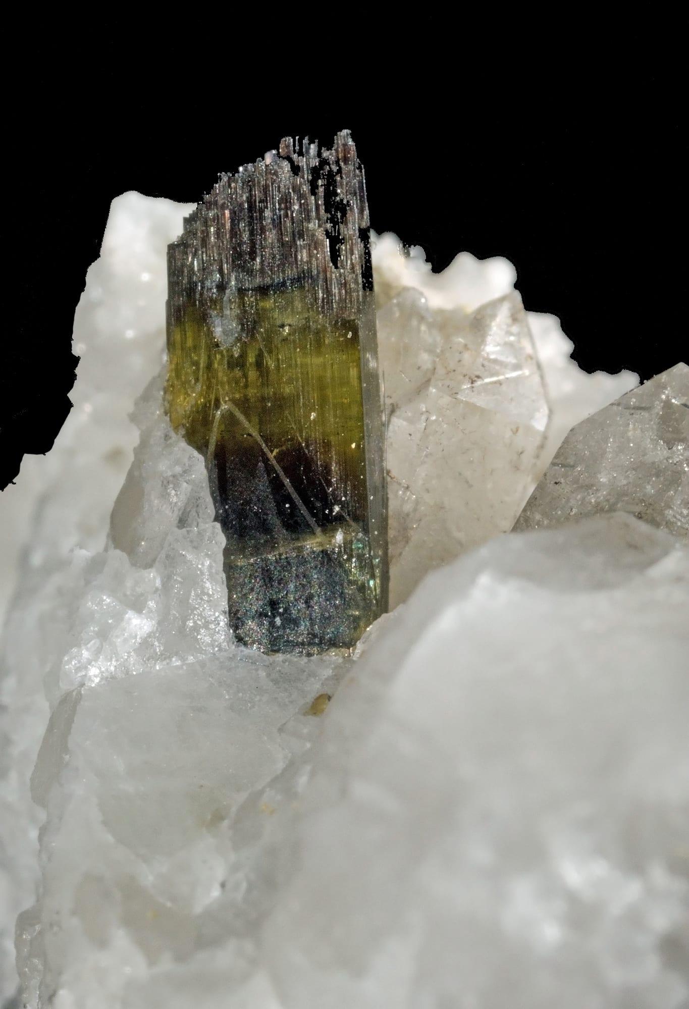 Foitite mineral