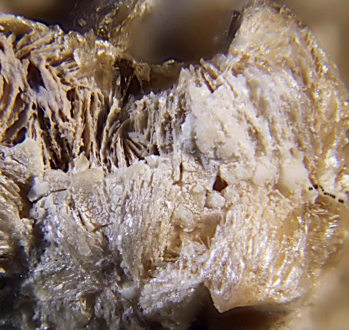 Grumantite mineral