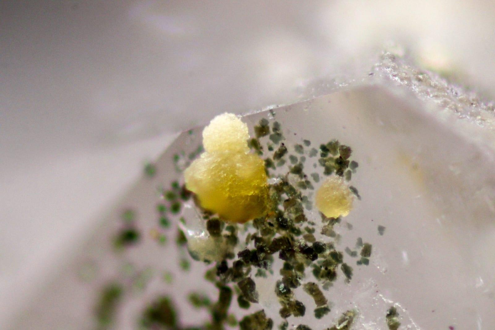Gugiaite mineral