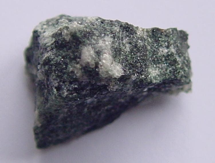 Hsianghualite mineral