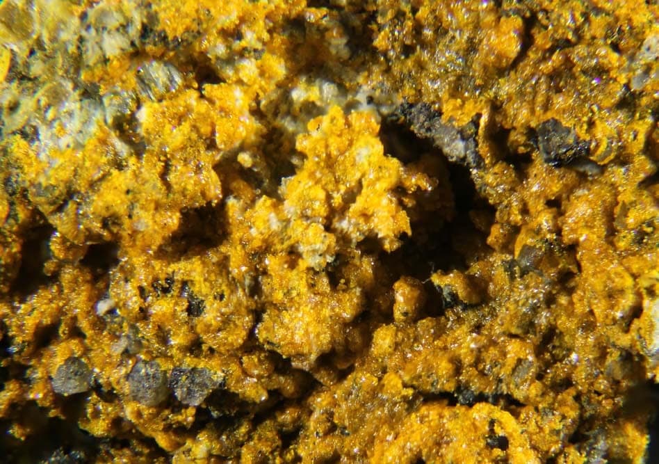 Huemulite mineral
