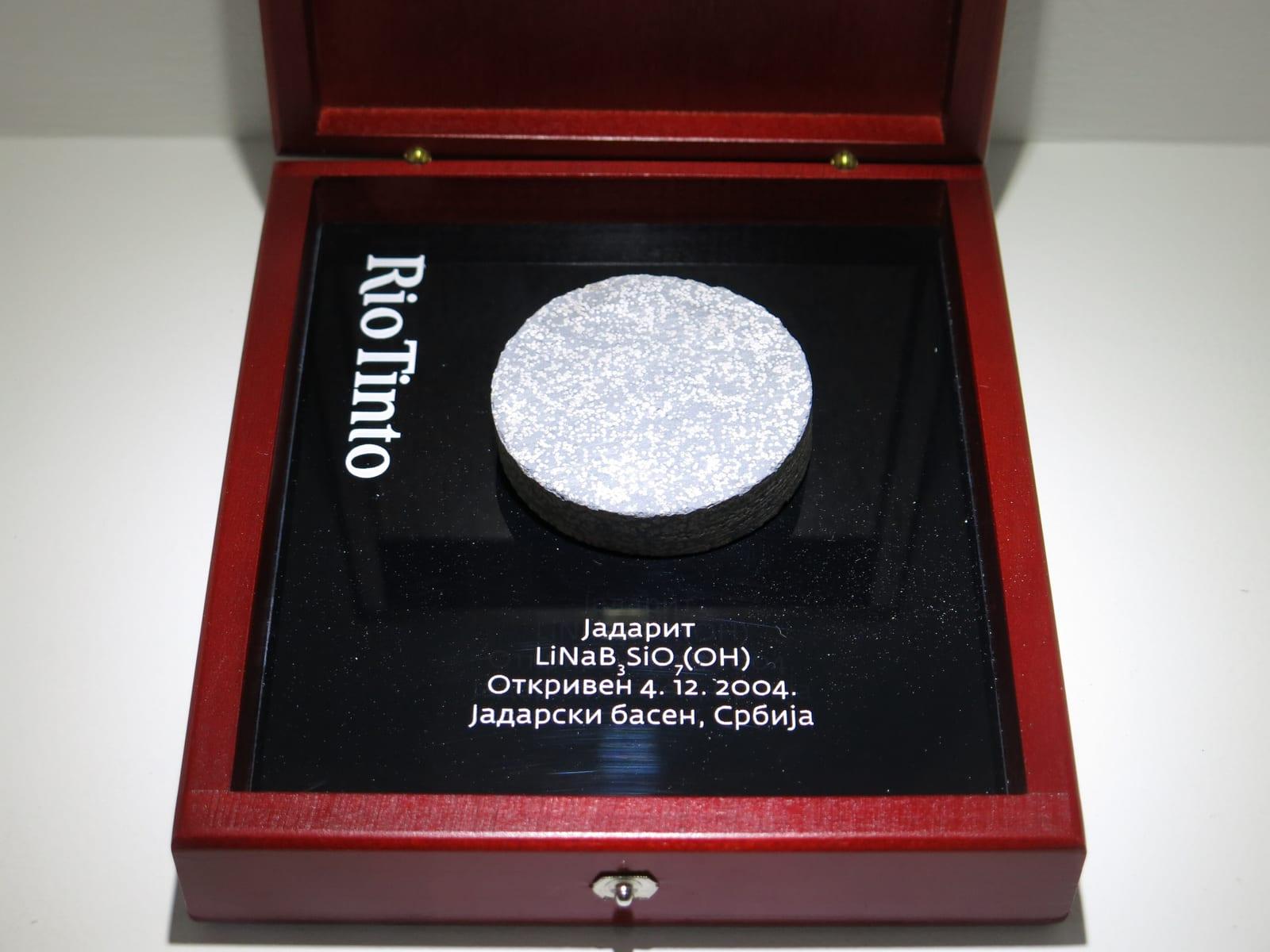 Jadarite mineral