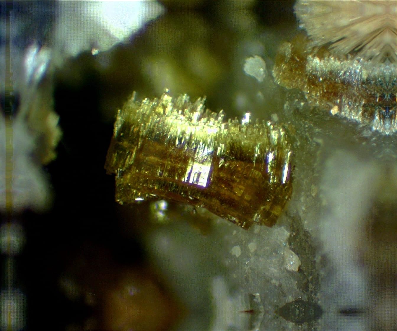 Jahnsite-(MnMnMg) mineral — Jahnsite (MnMnMg)