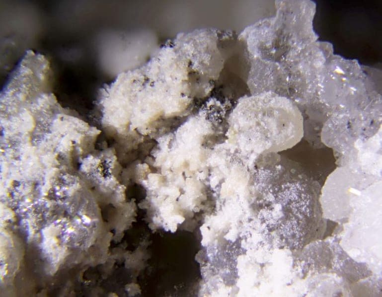 Kalicinite mineral