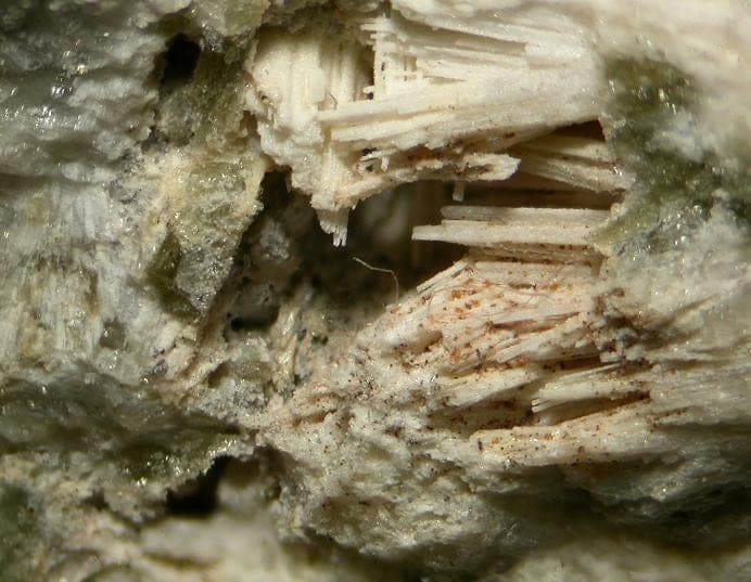 Kaliophilite mineral