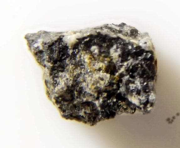 Kimrobinsonite mineral