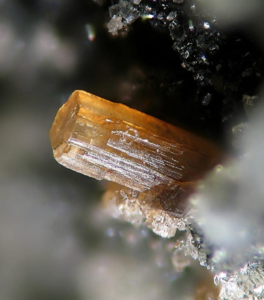 Kuzmenkoite-Mn mineral — Kuzmenkoite Mn 169358