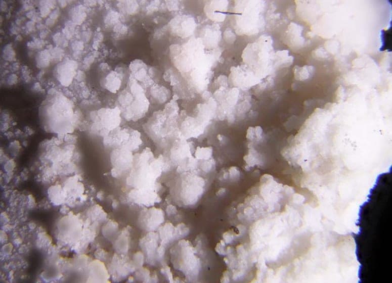 Leonardsenite mineral