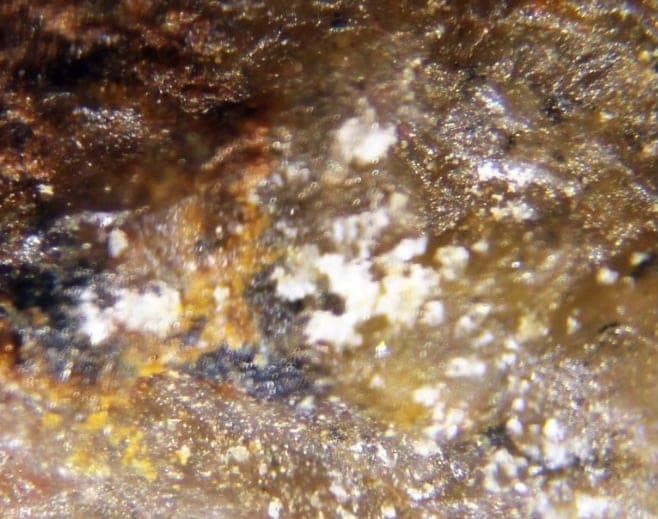 Lokkaite-(Y) mineral — Lokkaite (Y)