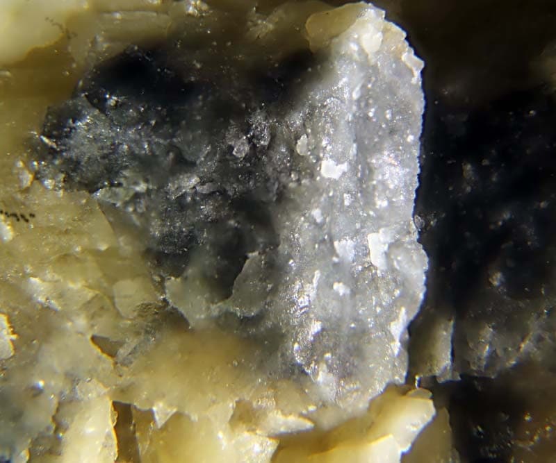 Lulzacite mineral