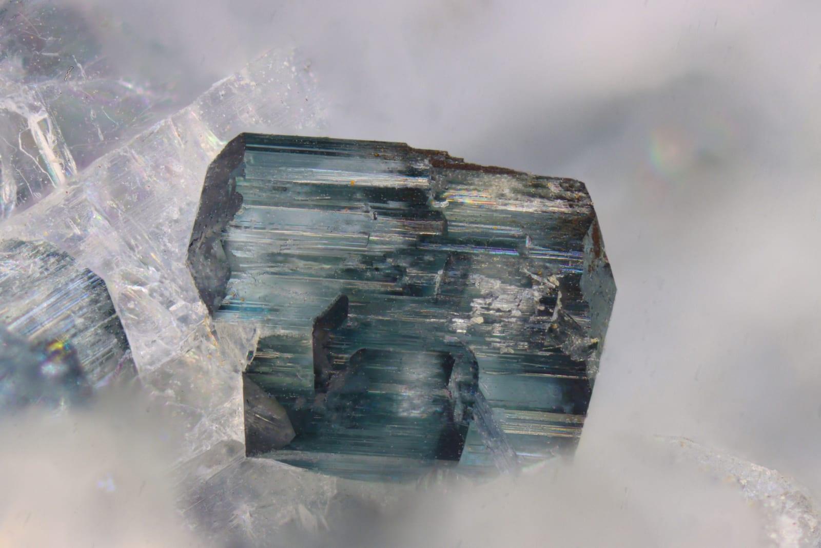 Magnesio-arfvedsonite mineral — Magnesio arfvedsonite2108