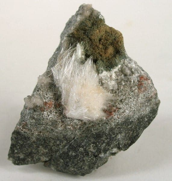 Makatite mineral