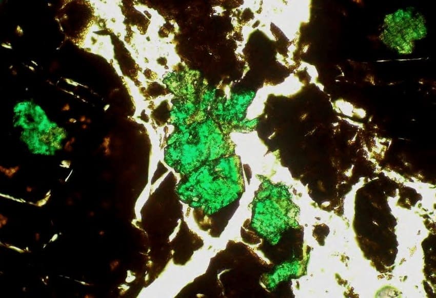 Mariinskite mineral