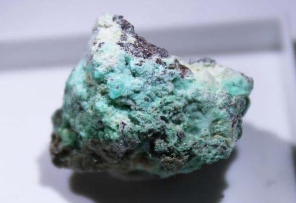 Melanothallite mineral