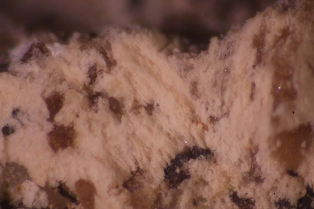 Möhnite mineral