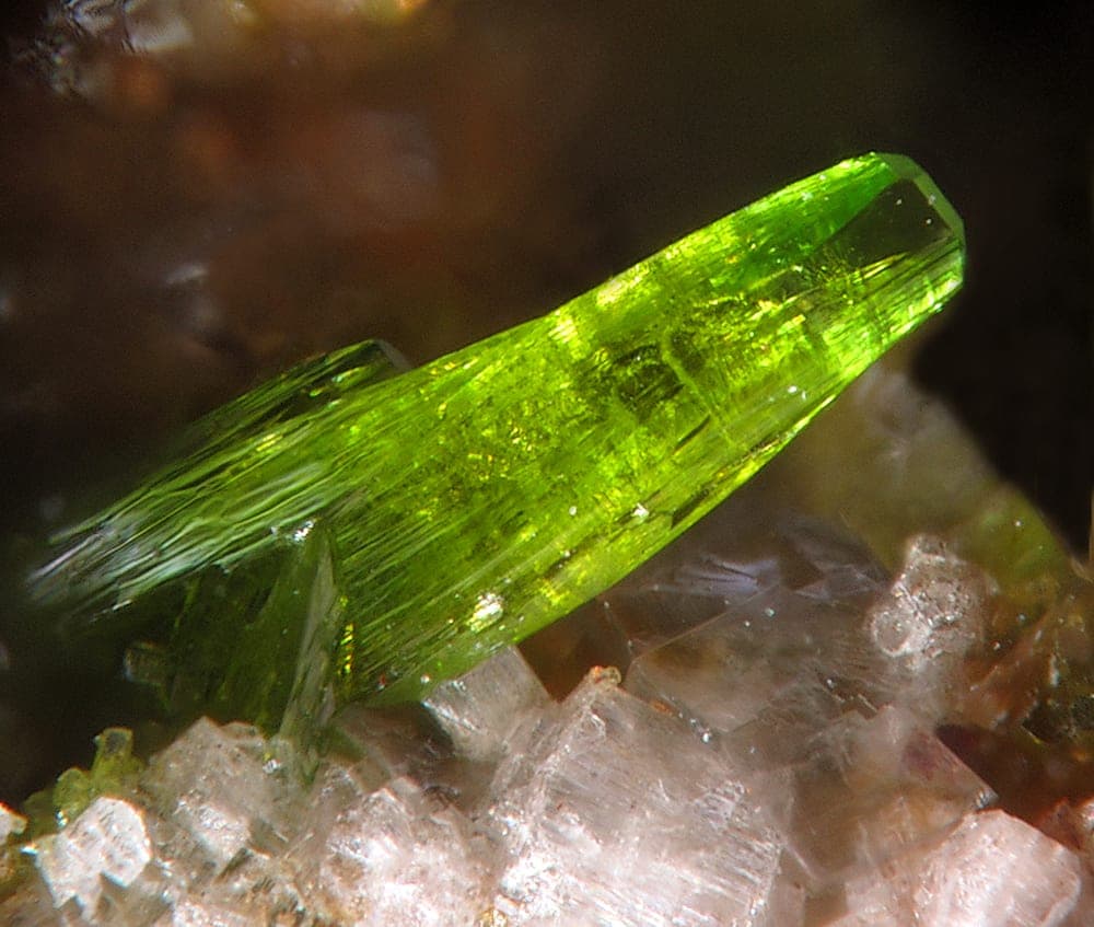 Molybdofornacite mineral