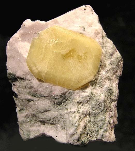 Narsarsukite mineral
