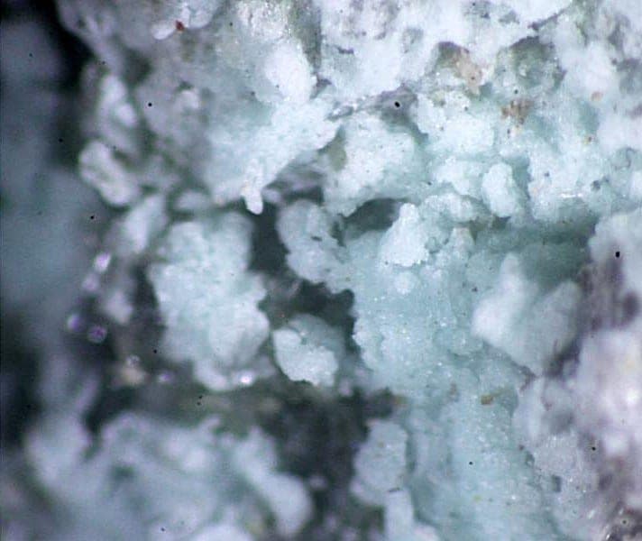 Nickelhexahydrite mineral