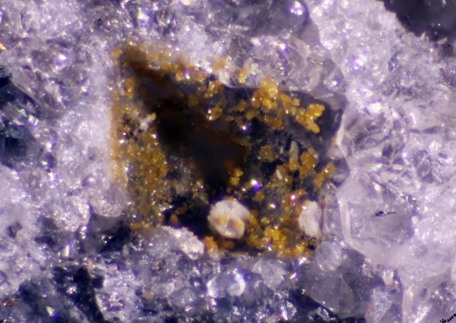 Nickellotharmeyerite mineral