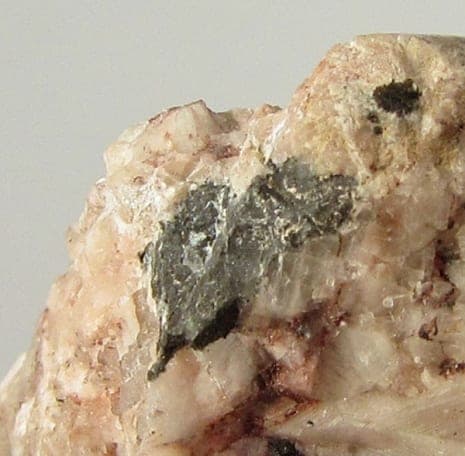 Novákite mineral