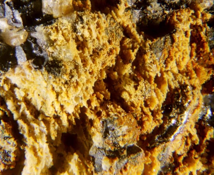 Ogdensburgite mineral