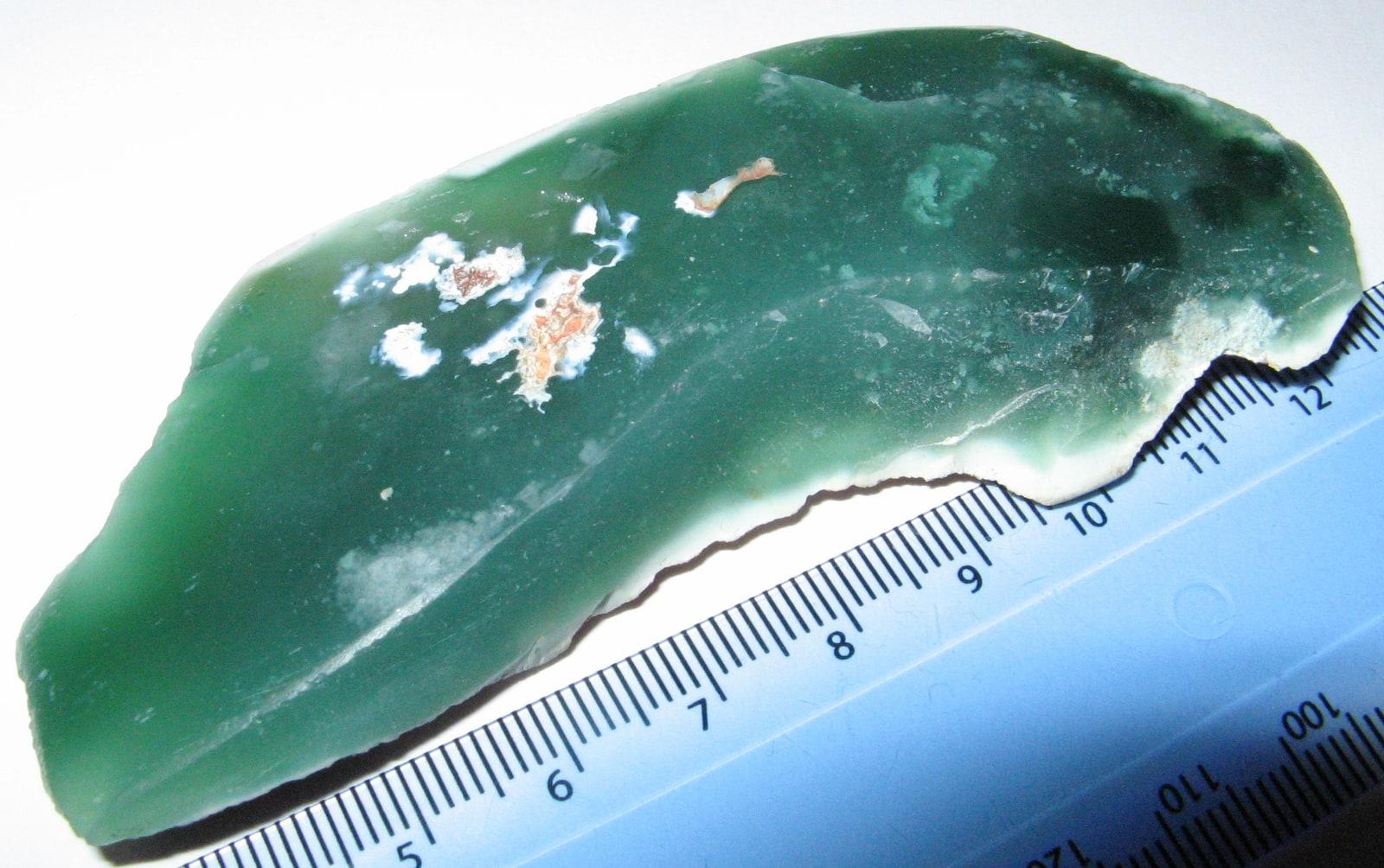 Oregon Jade specimen - Mtorolite zimbabwe trimmed