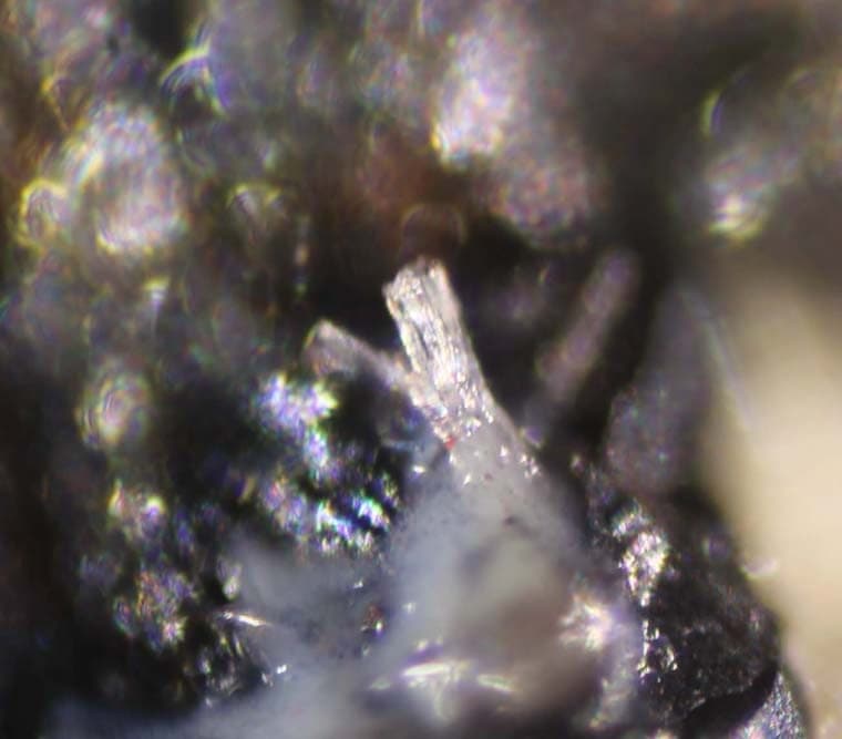 Otjisumeite mineral