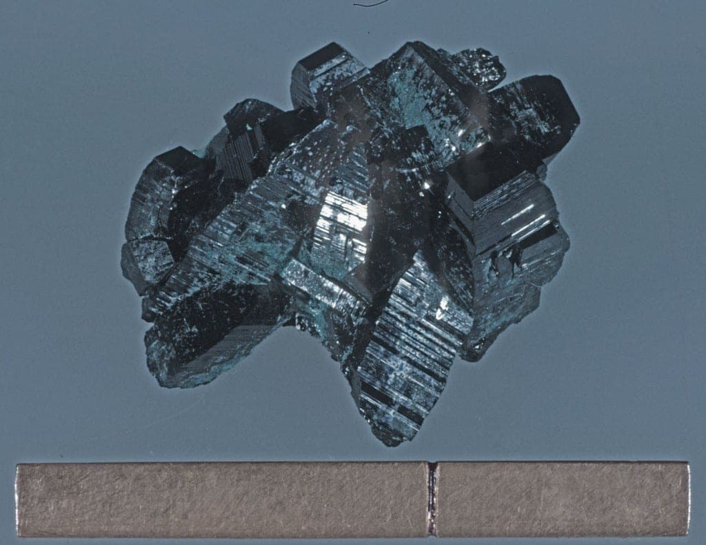 Paramelaconite mineral