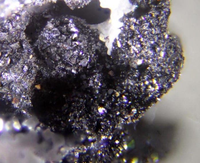 Plumboferrite mineral