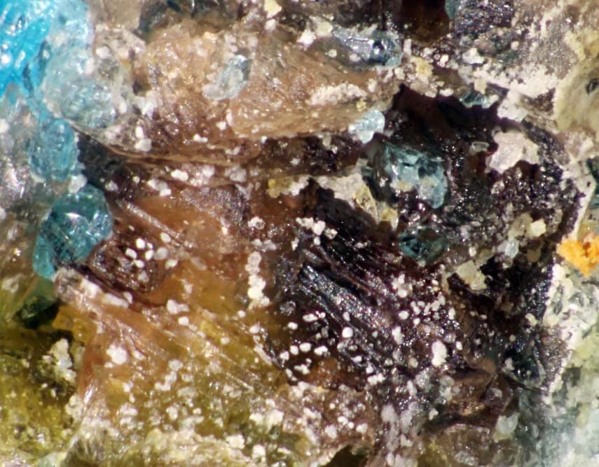 Quenstedtite mineral