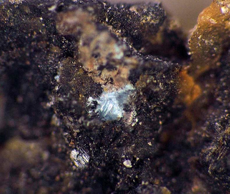 Raisaite mineral