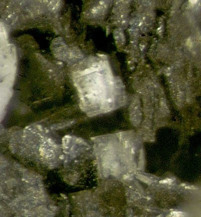 Ramikite-(Y) mineral — Peatite (Y)   Ramikite (Y)