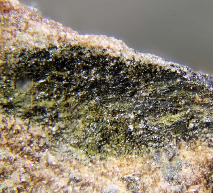 Redledgeite mineral