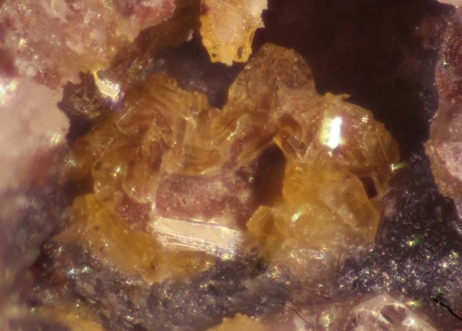 Roedderite mineral